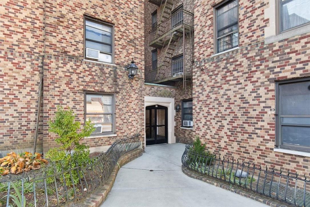 82 Caryl Avenue #40, Yonkers, New York image 3