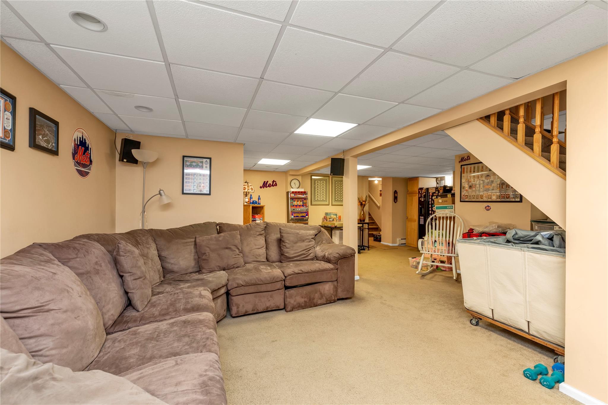 25 Miller Avenue, Floral Park, New York image 19