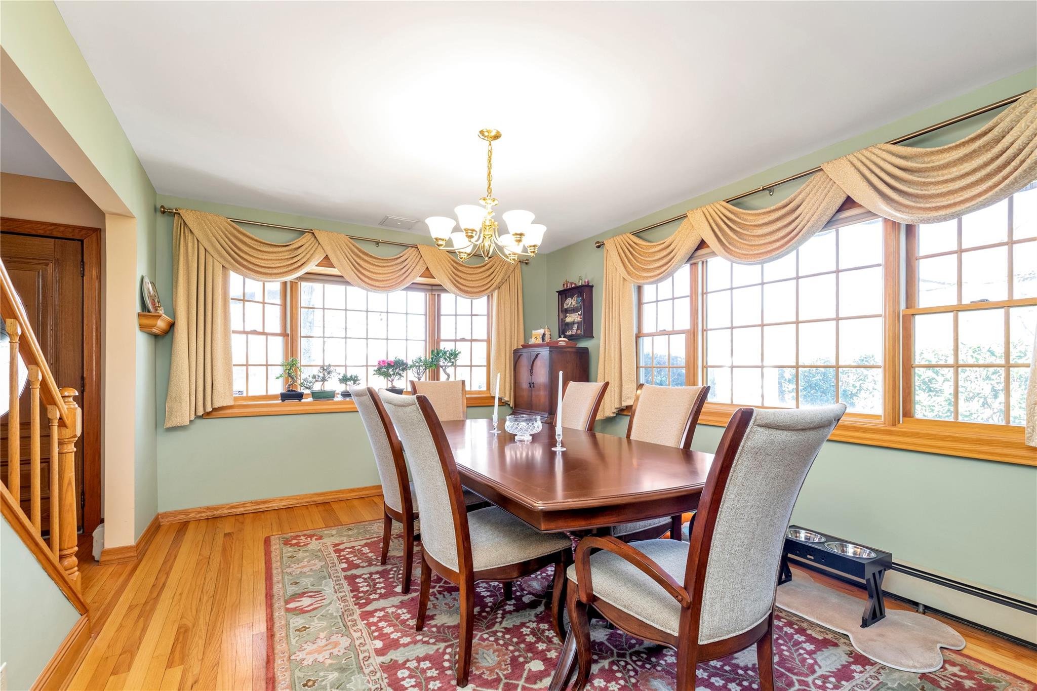 25 Miller Avenue, Floral Park, New York image 5