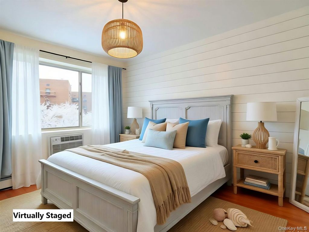 Photo of 137-08 31st Road #5E, Flushing, NY 11354 (MLS # 979890)