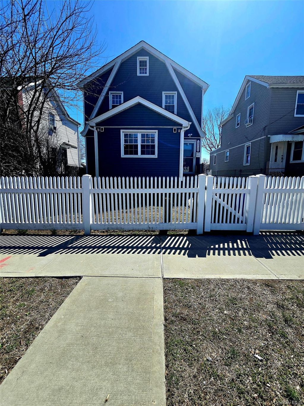 Photo of 195-20 122nd Avenue, Springfield Gardens, NY 11413 (MLS # 976207)