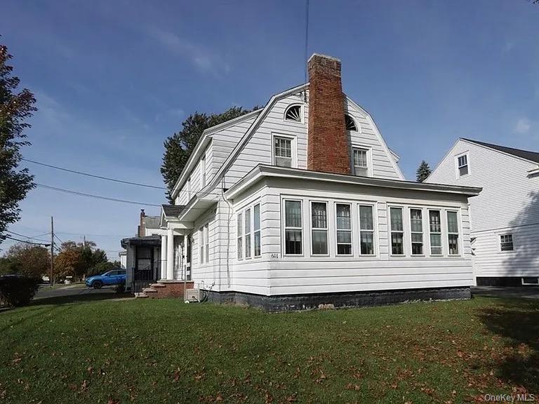 601 Wadsworth Street - Photo 2
