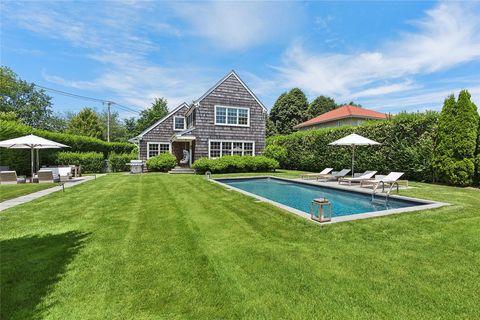 63 Armande Street Southampton NY 11968