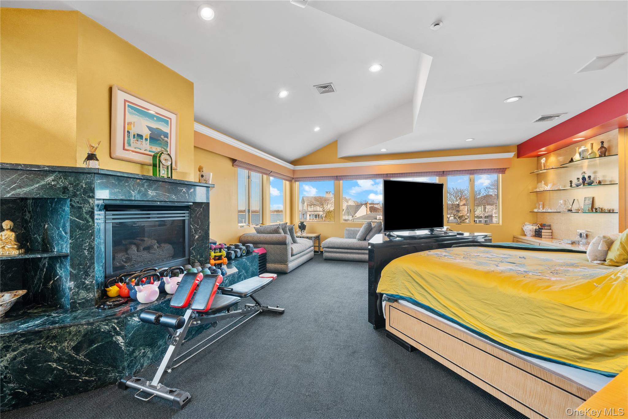 1416 Bay