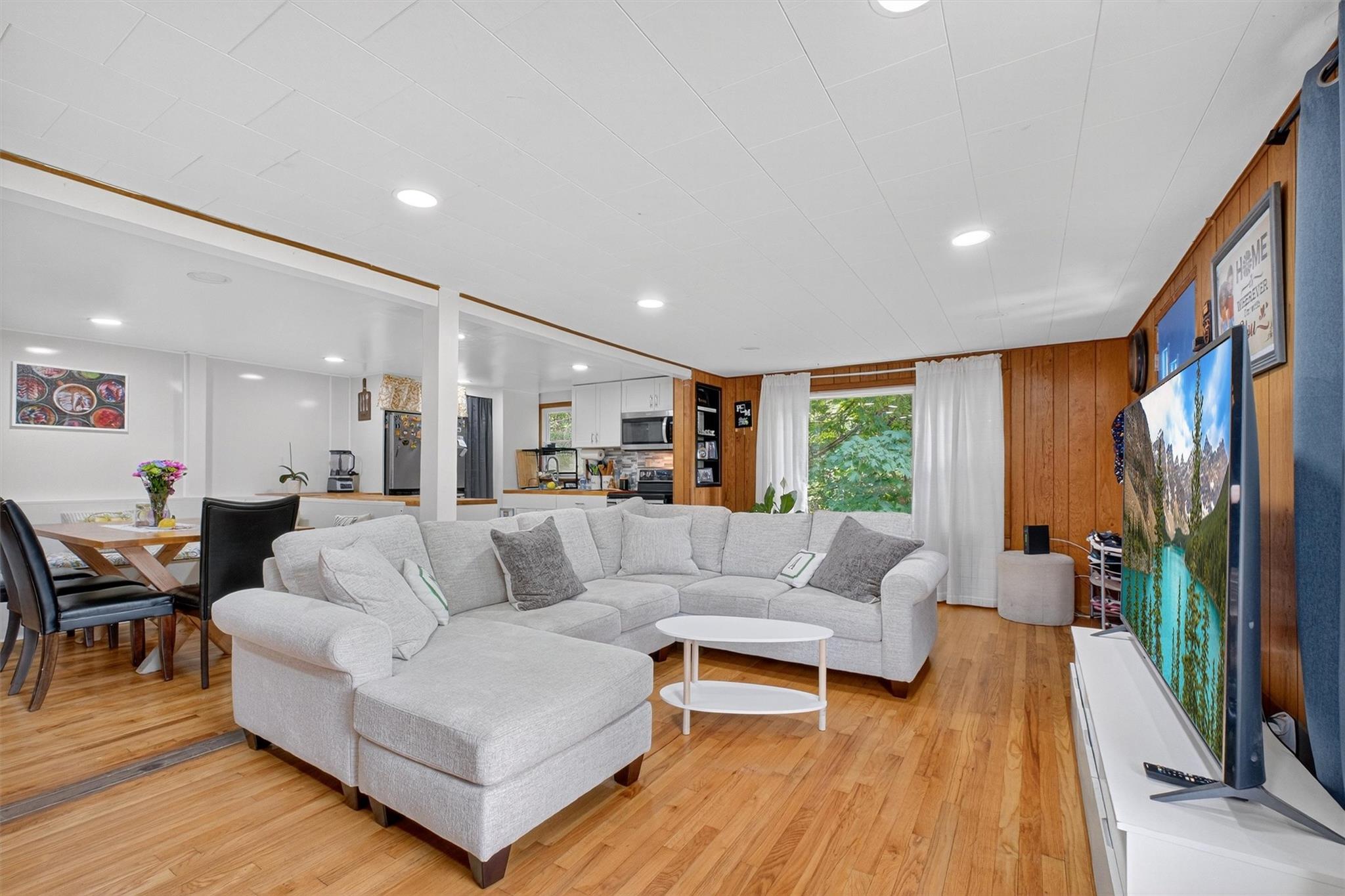 46 Brescia Boulevard