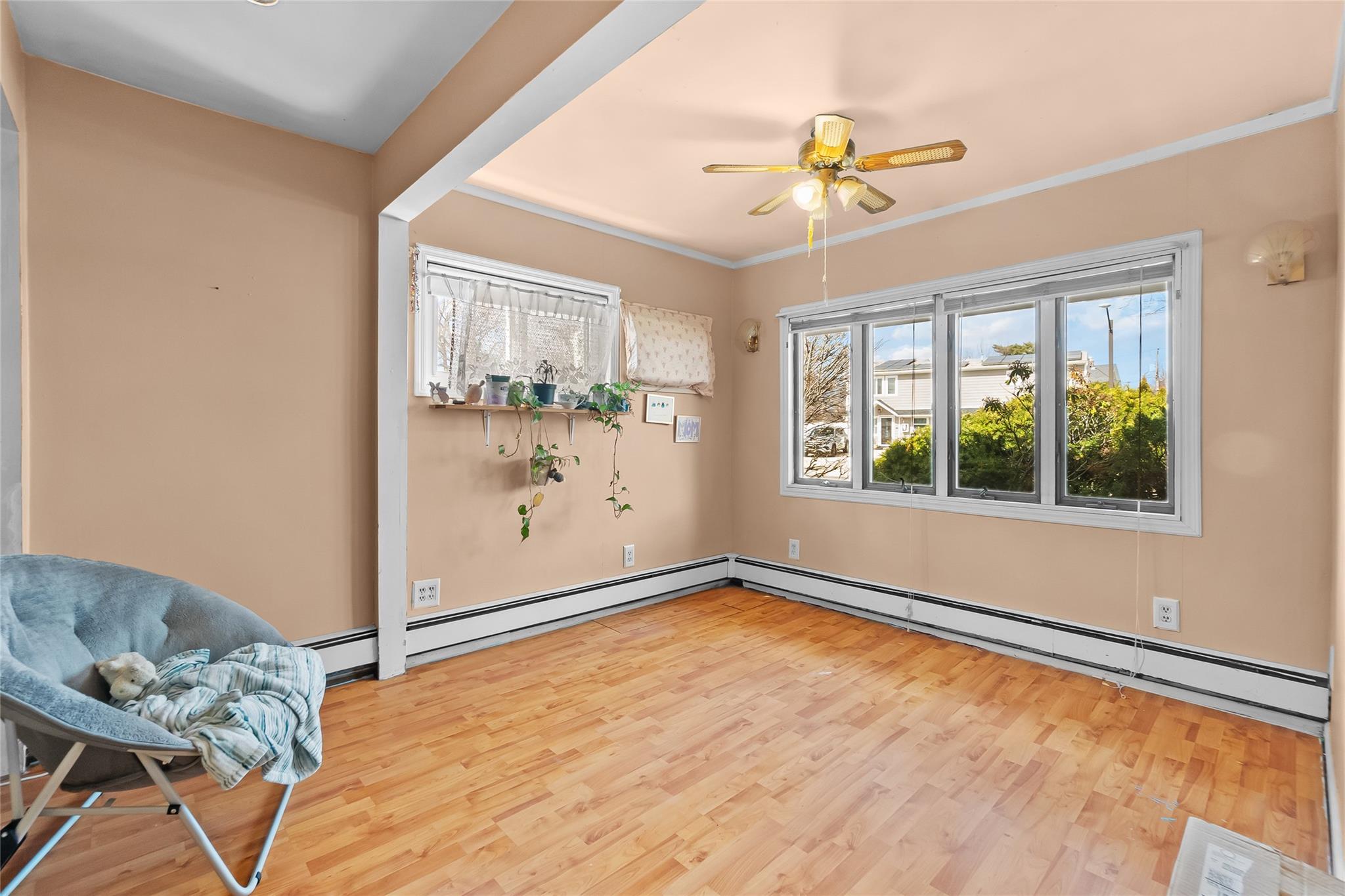 32 Pewter Lane, Hicksville, New York image 8