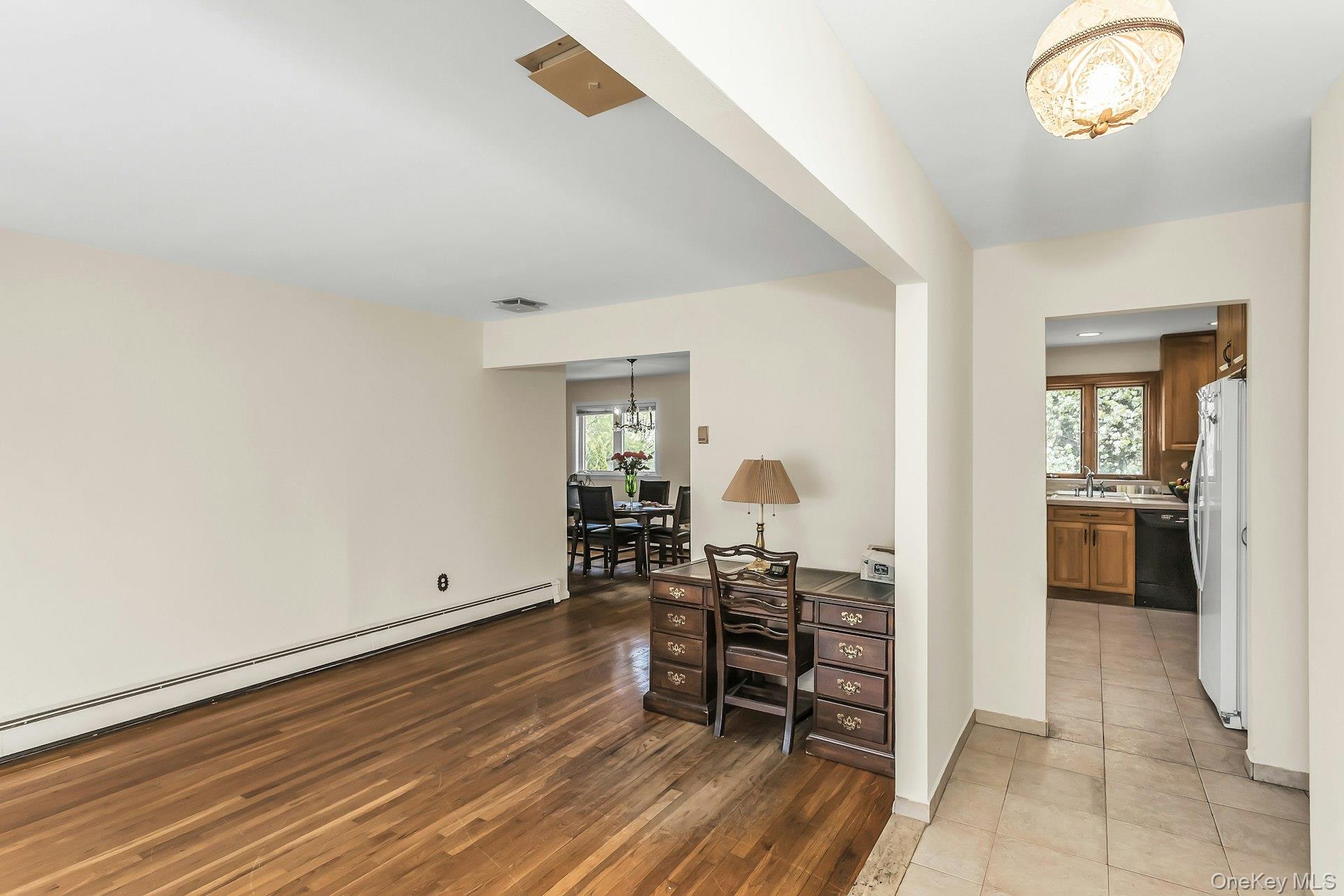 258 N Wisconsin Avenue