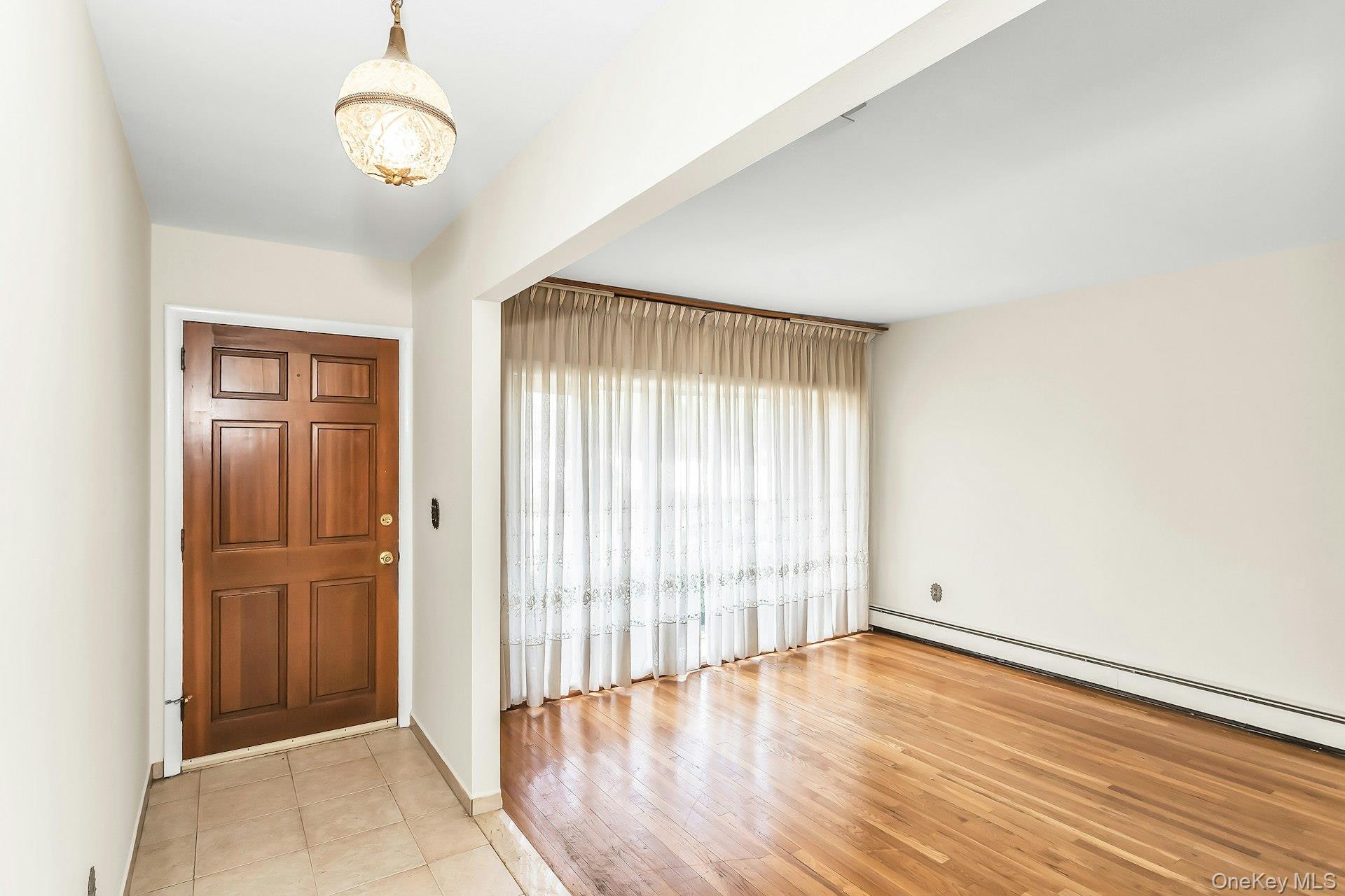 258 N Wisconsin Avenue