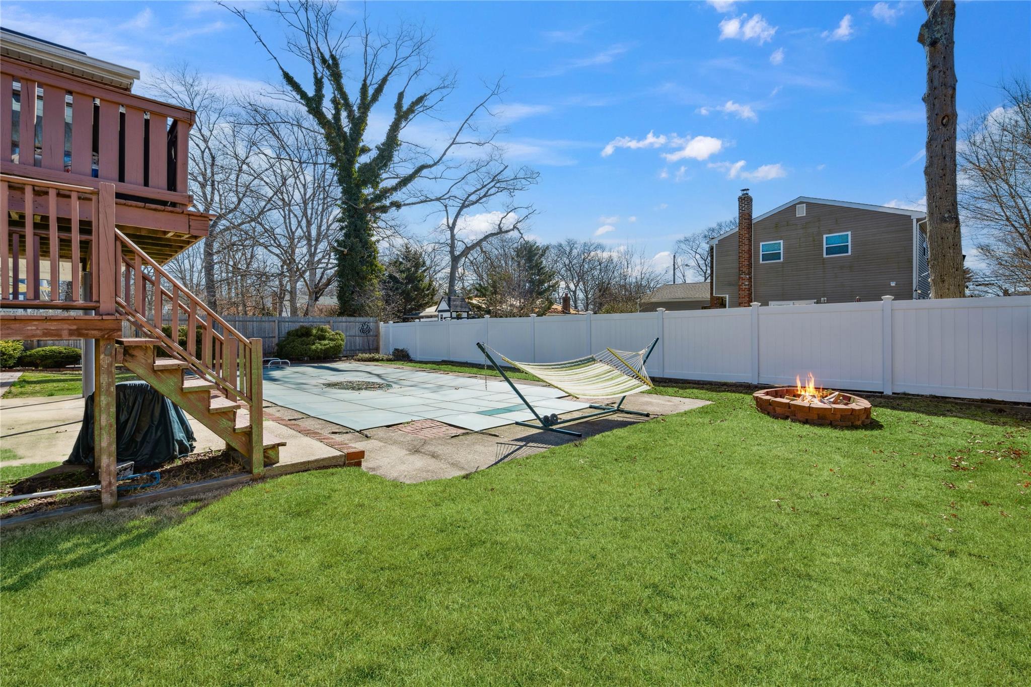 108 Hawkeye Street, Ronkonkoma, New York image 38