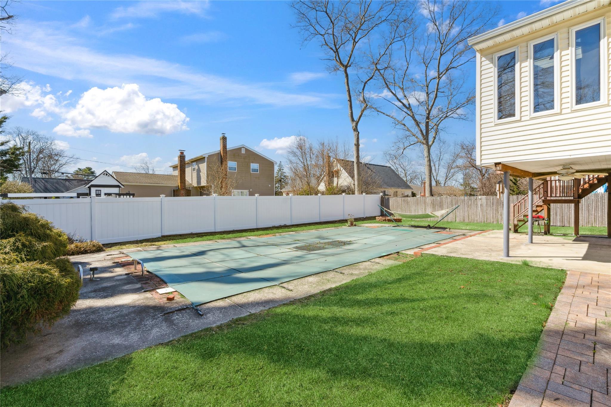 108 Hawkeye Street, Ronkonkoma, New York image 39