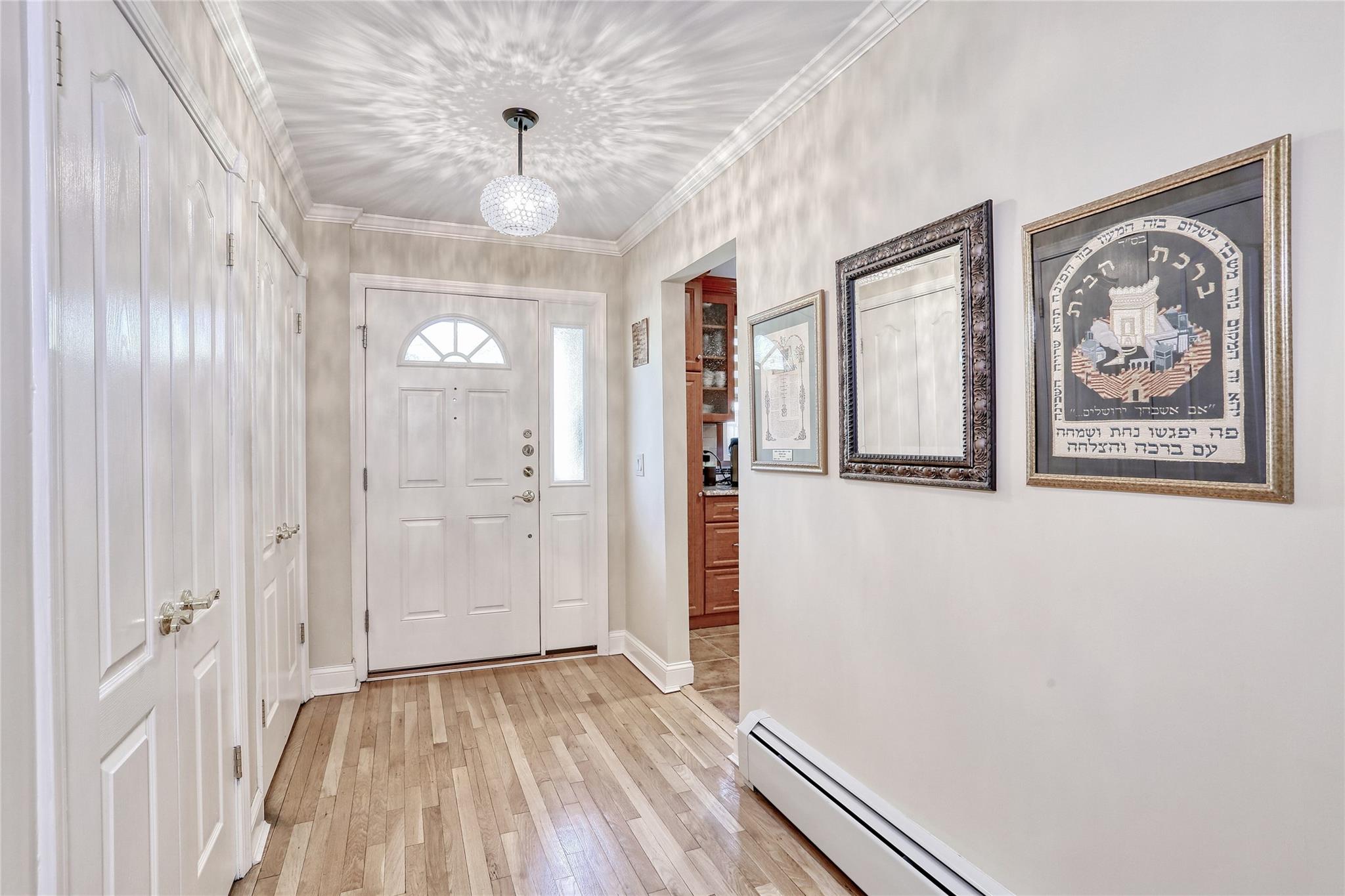 176 Kearsing Parkway, Monsey, New York image 3