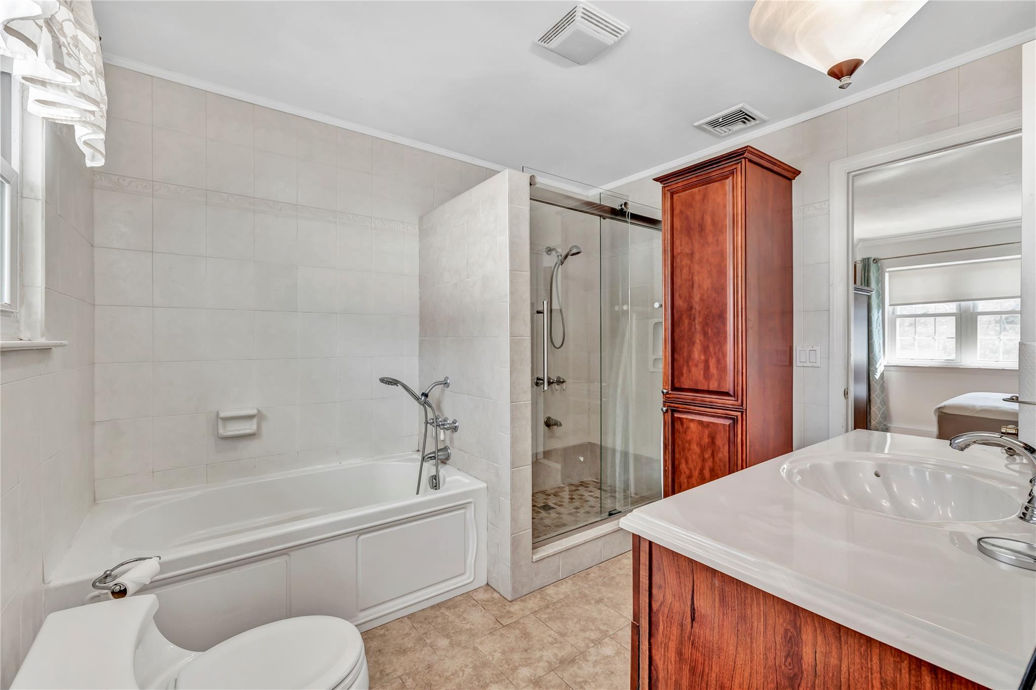 51 Sammis Avenue, Deer Park, New York image 37