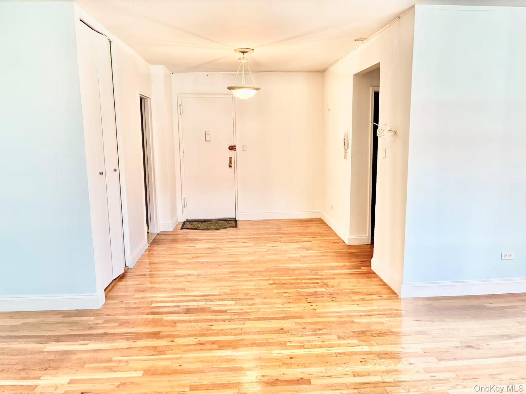 144-30 Sanford Avenue 6V