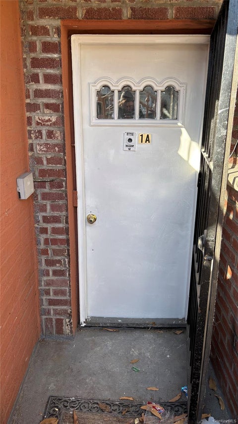 Apartment For Rent - 1527 E 172nd Street #1A<br/> Bronx, NY 10472