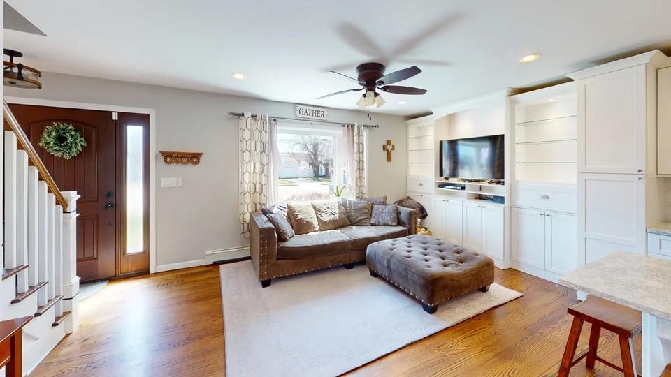 58 Lincoln Boulevard, Bethpage, New York image 4