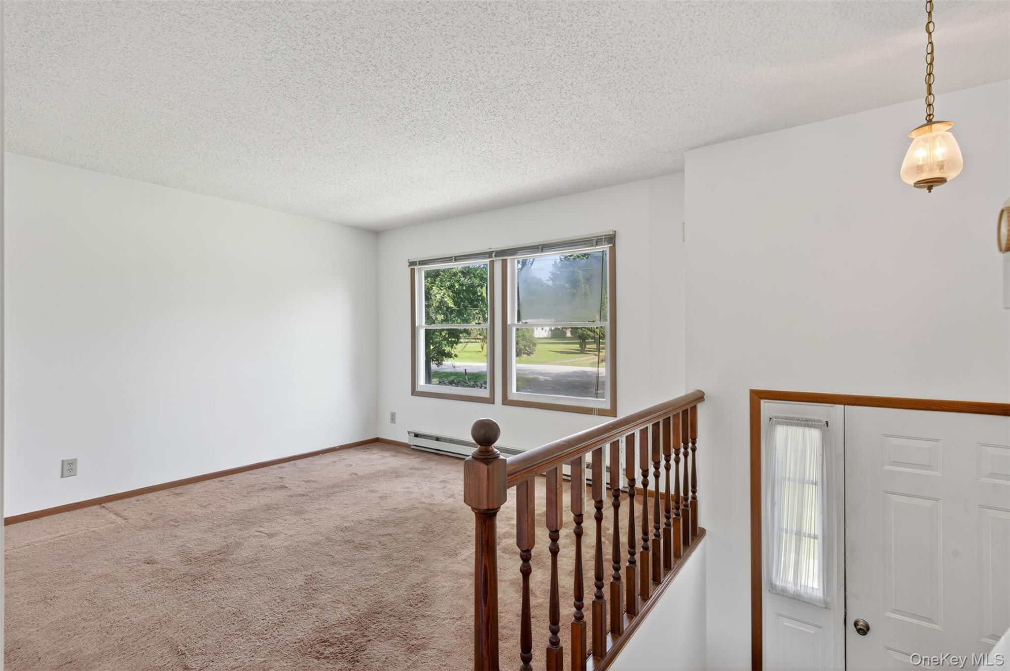 323 S Ohioville Road