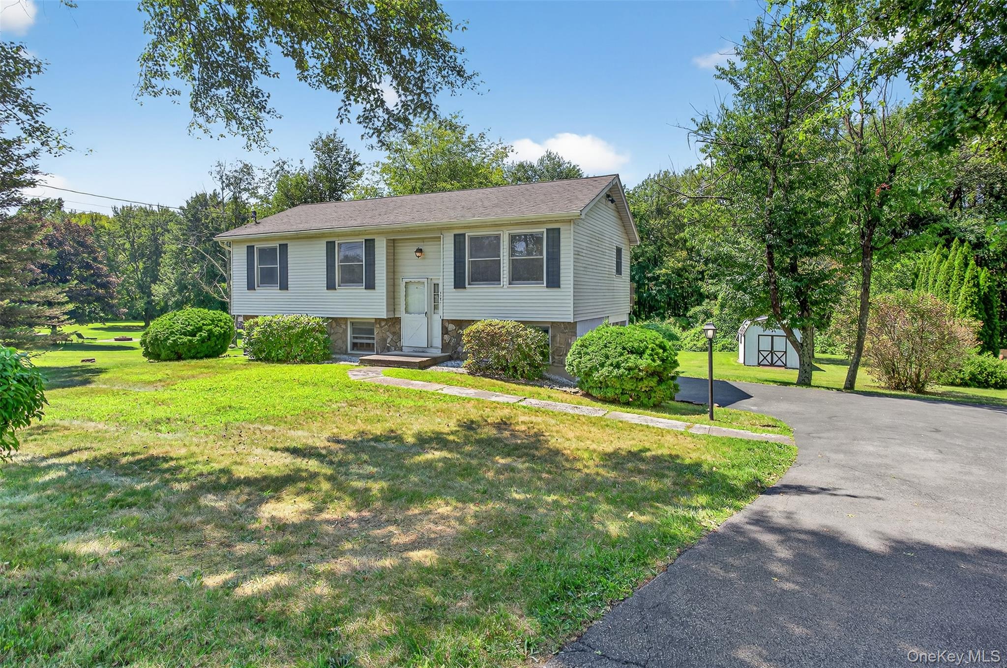 323 S Ohioville Road