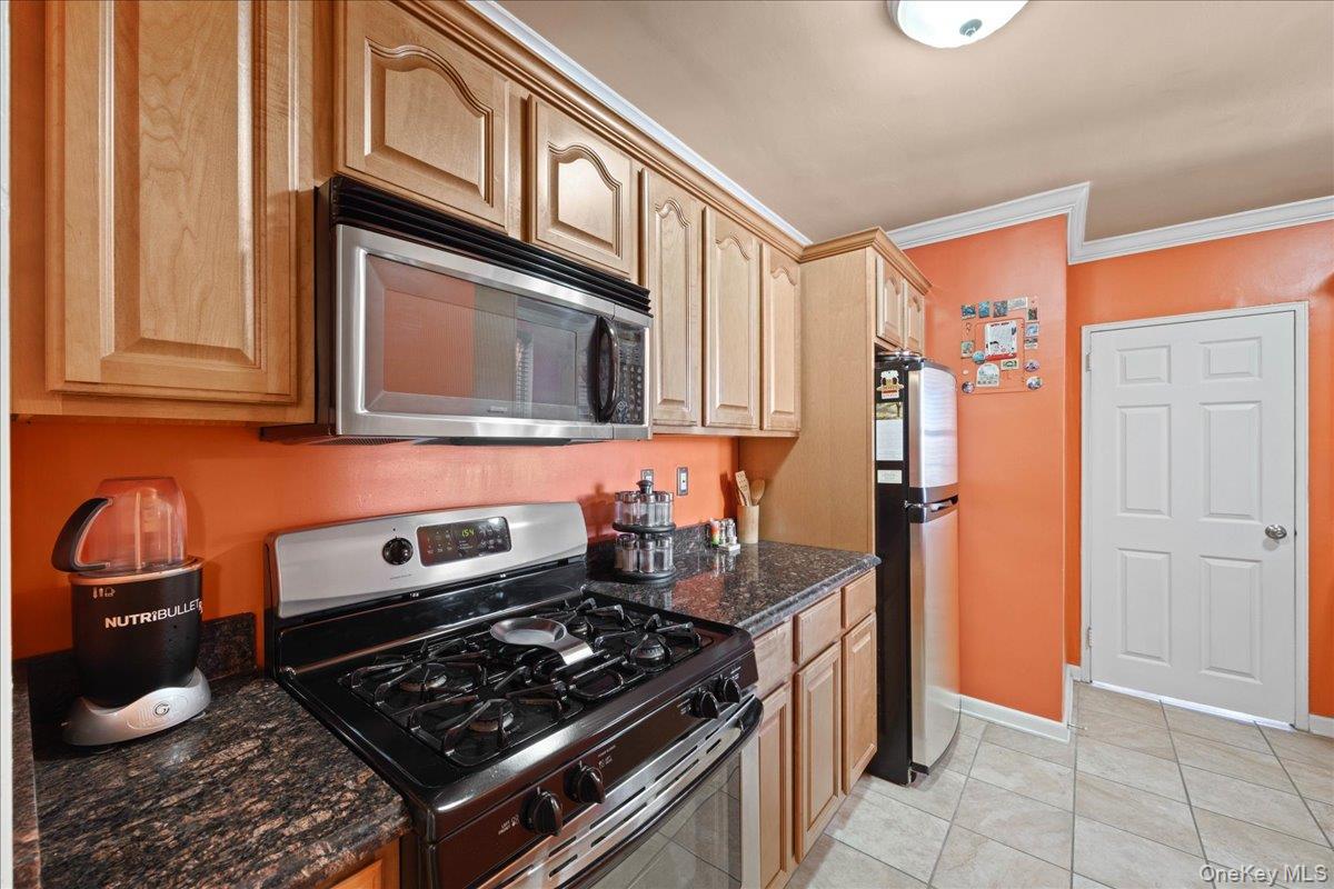 440 Warburton Avenue 3E