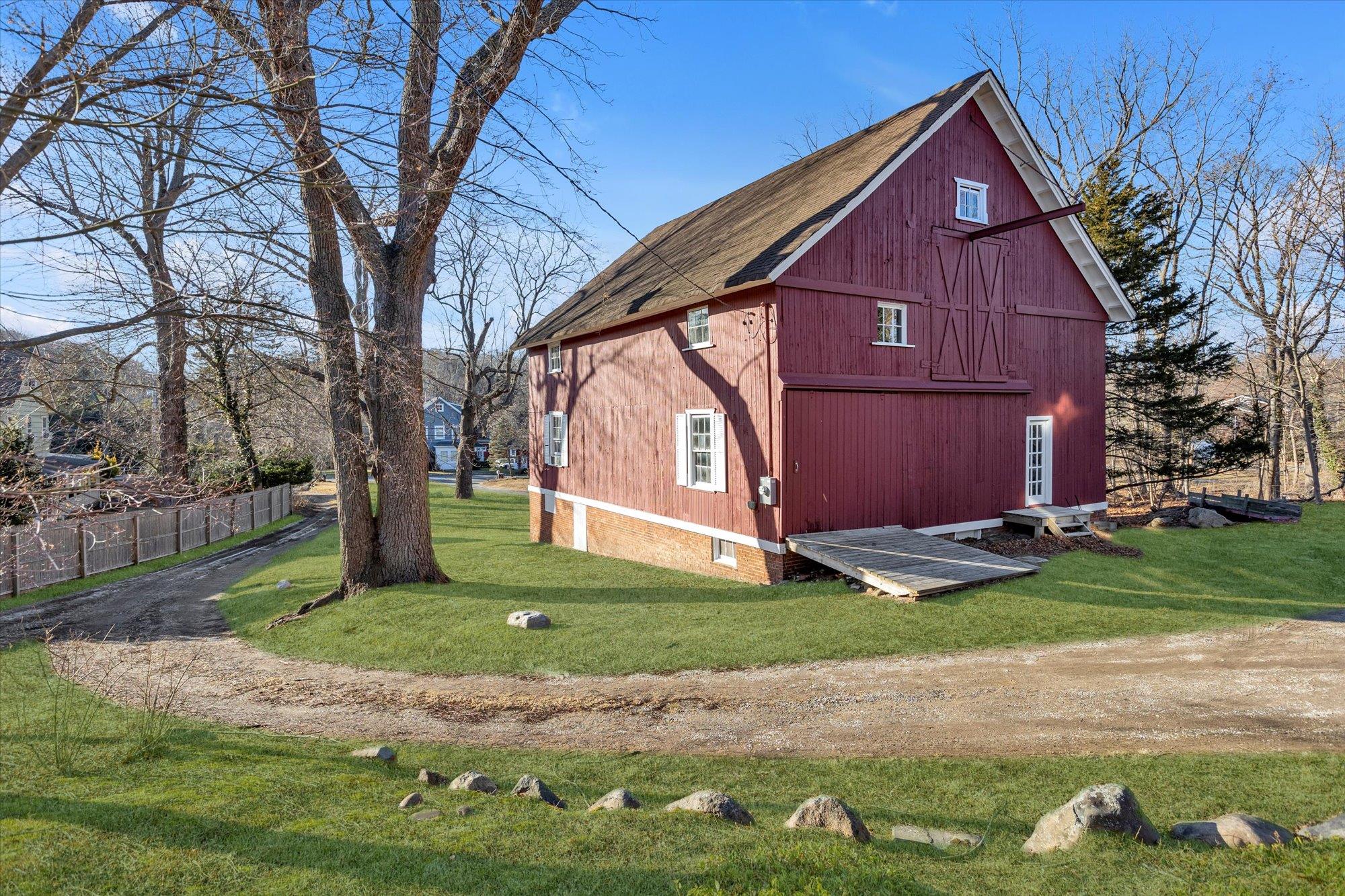69 Main Street, East Setauket, New York image 5