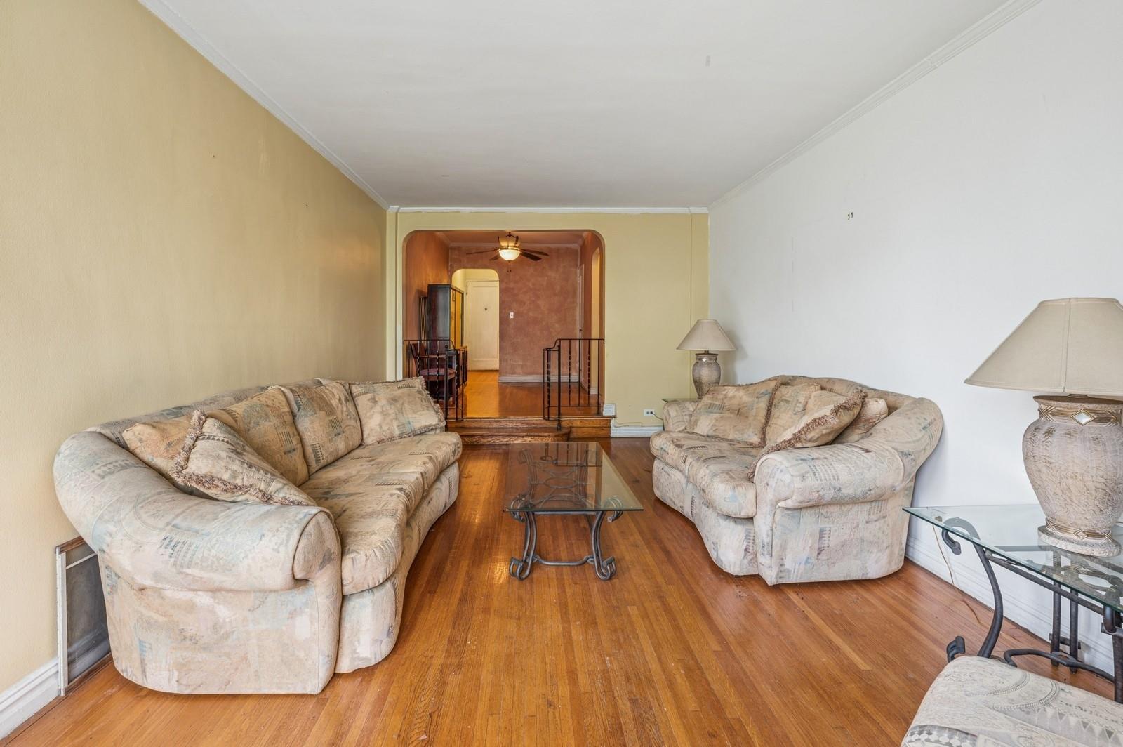 306 E Mosholu Parkway S 3D