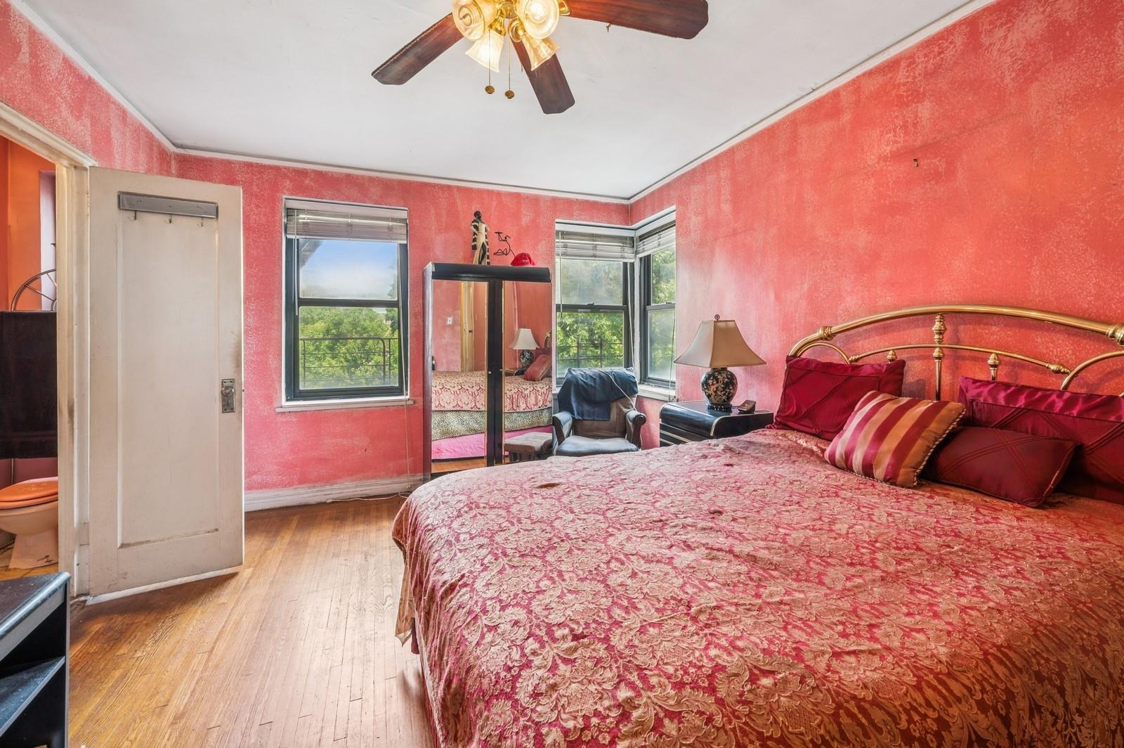 306 E Mosholu Parkway S 3D