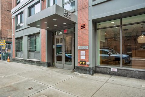 535 W 52nd Street 6E New York (Manhattan) NY 10019