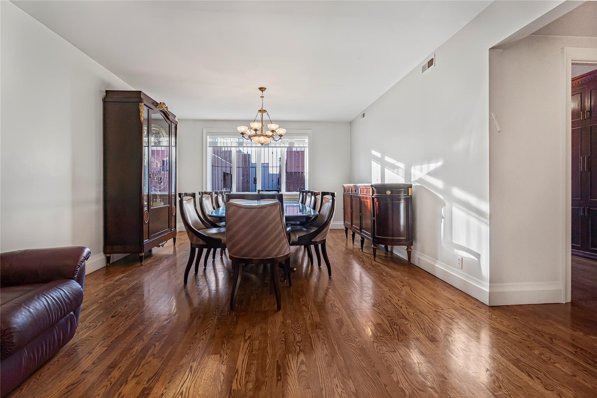 218 Middleton St APT6