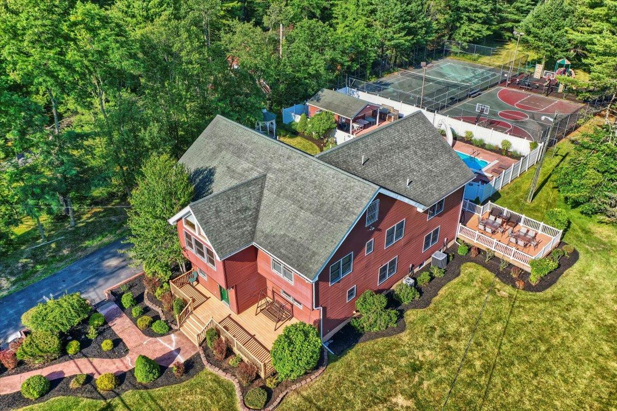 517 Sackett Lake Road