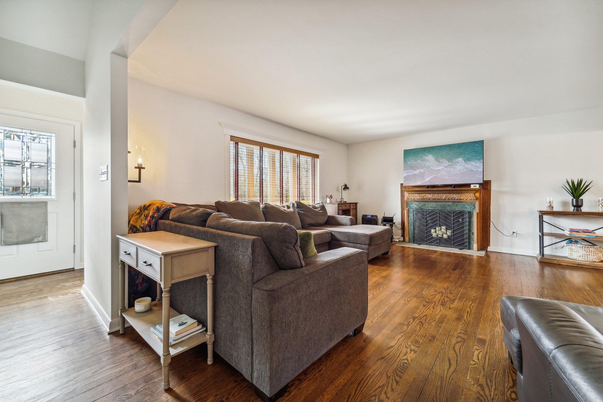 46 Red Hill Road, New City, New York image 4