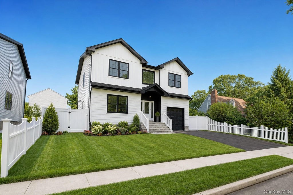 Photo of 833 Cleveland Street, West Hempstead, NY 11552 (MLS # 1025385)