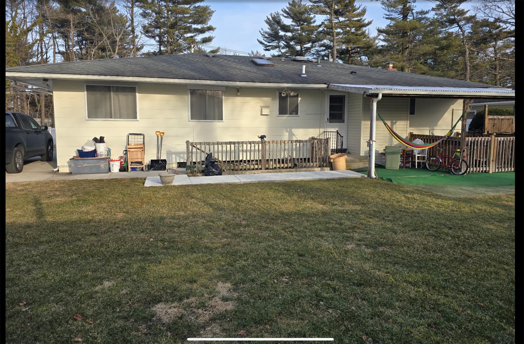 68 Washington Ave, Brentwood, New York image 3