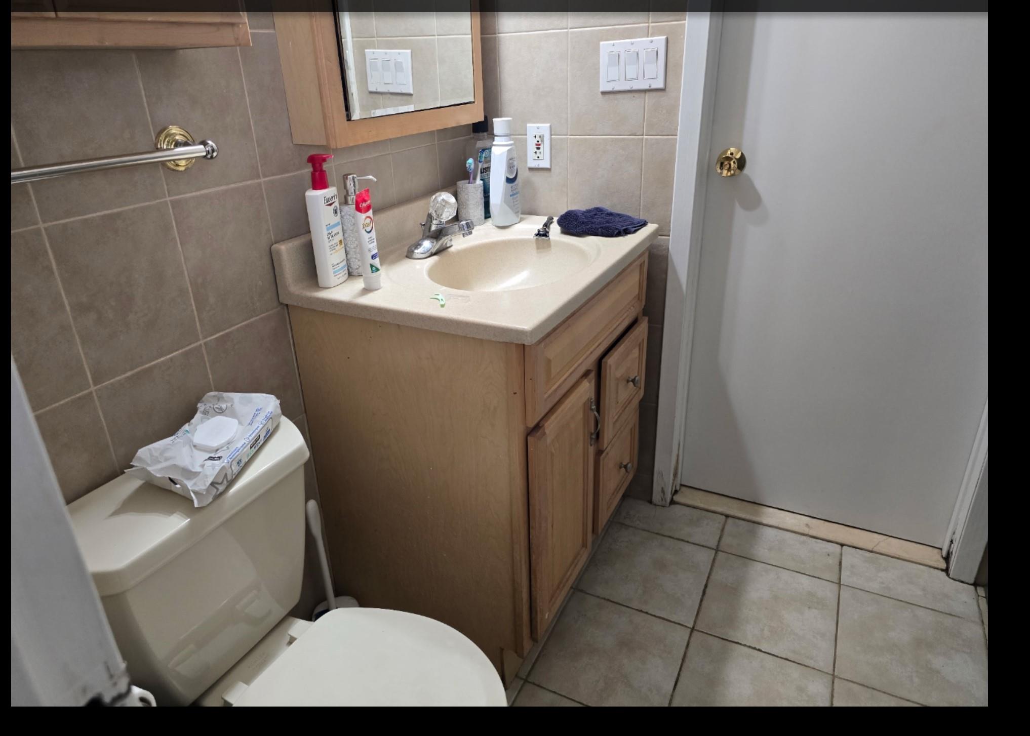 68 Washington Ave, Brentwood, New York image 6