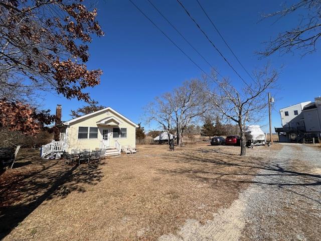 108 Reeves Bay Trail, Flanders, New York image 1