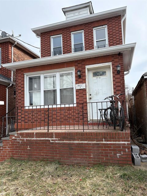 Homes For Sale - 237-12 92nd Road<br/> Bellerose, NY 11426