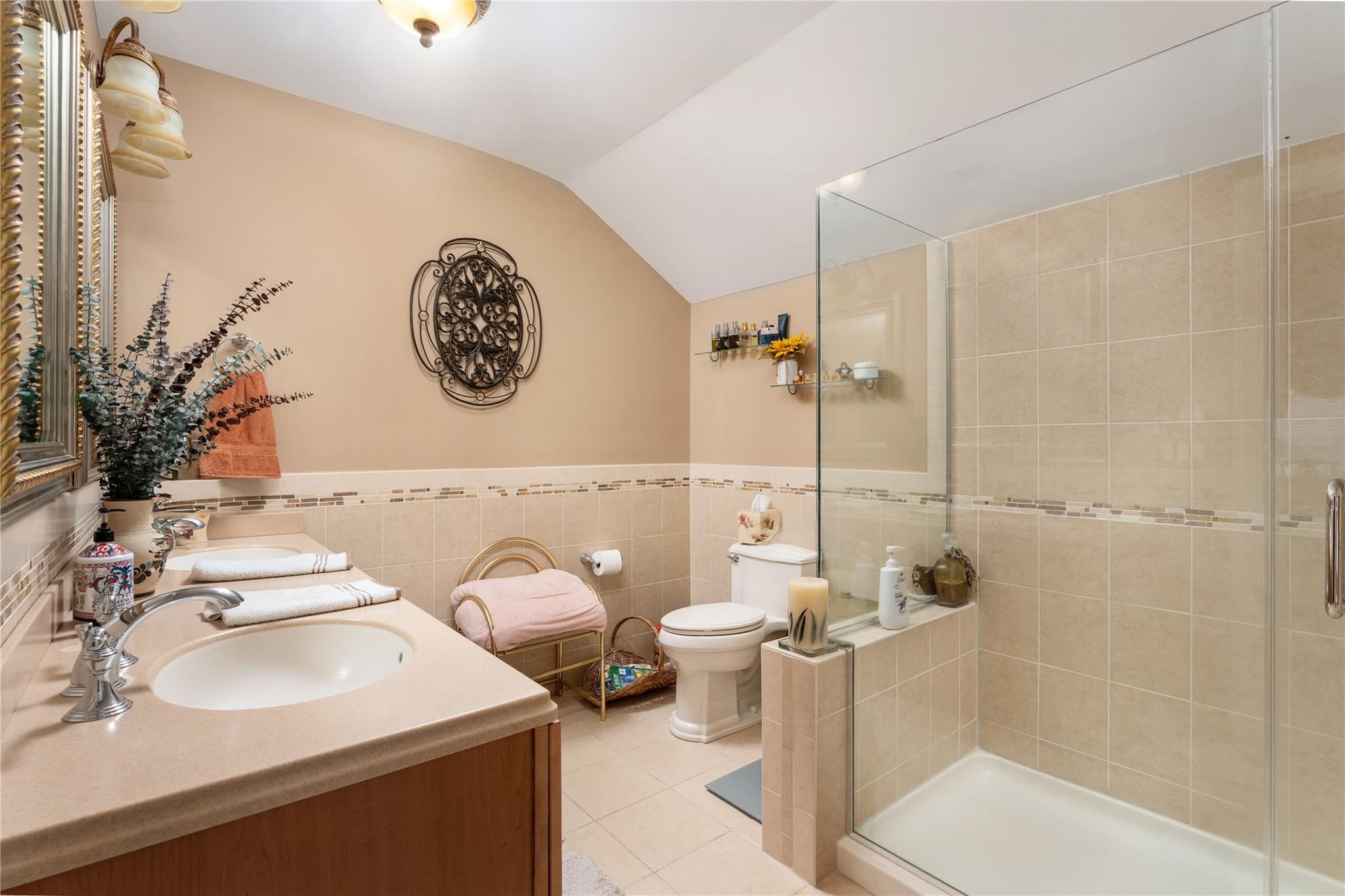 19 Rose Lane #19, Mount Sinai, New York image 18