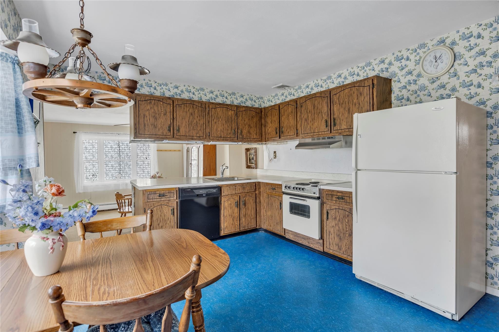 46 West Drive, Kings Park, New York image 5