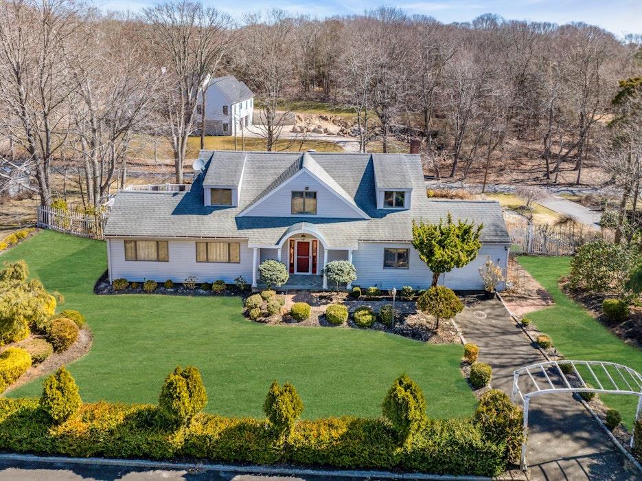 1380 Jackson Landing, Mattituck, New York image 21