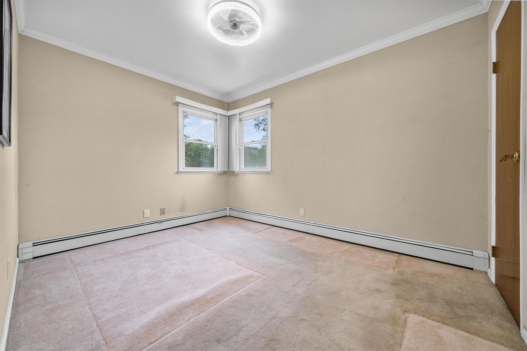 14 Essex Place, Hartsdale, New York image 18