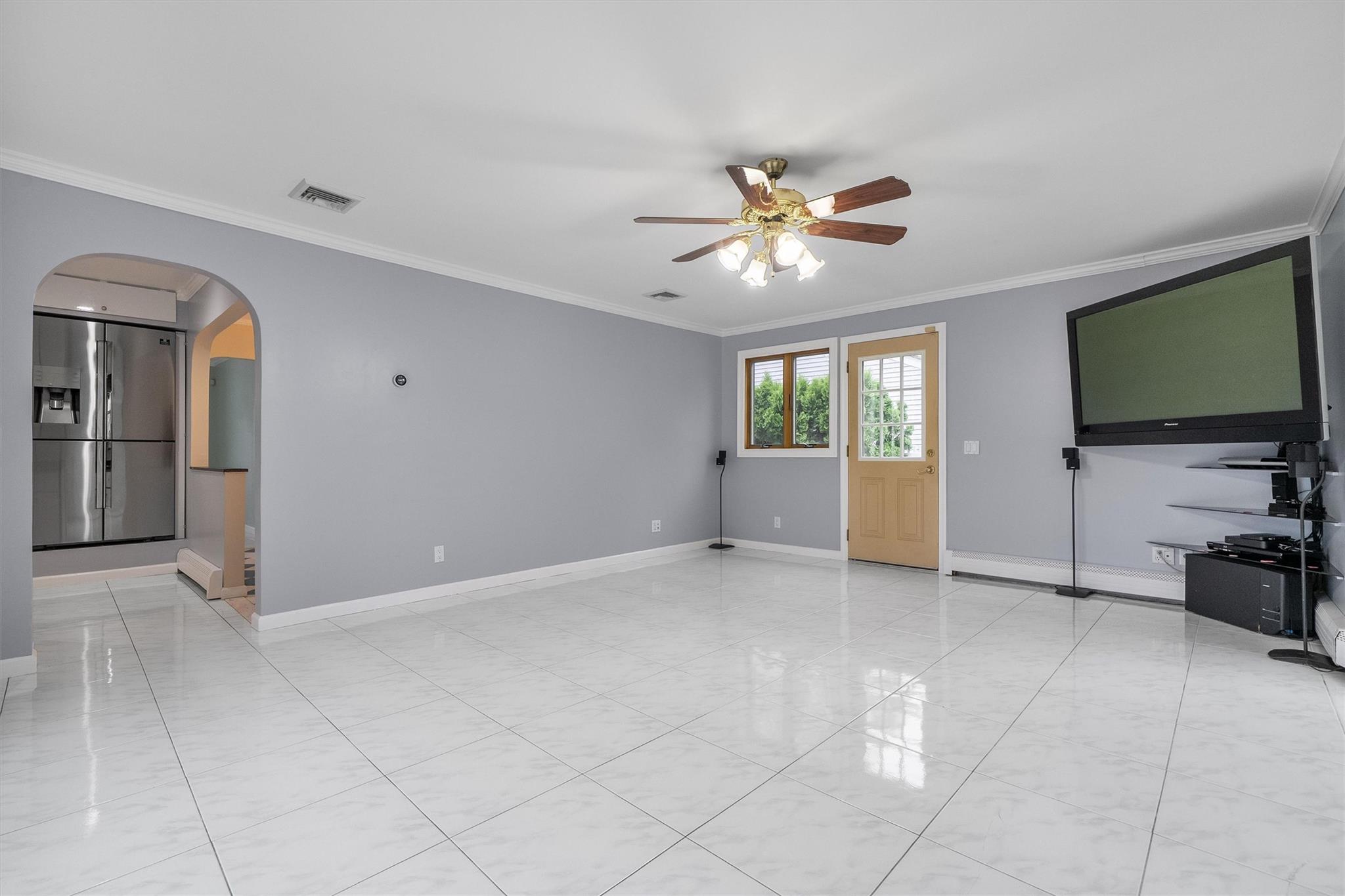 14 Essex Place, Hartsdale, New York image 21