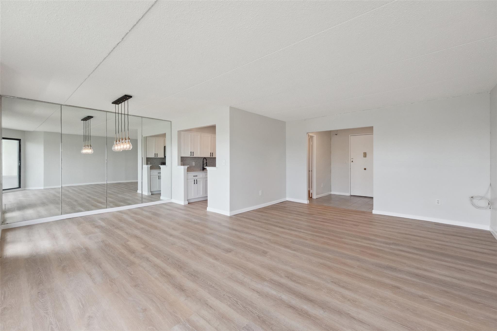 400 High Point Drive #313, Hartsdale, New York image 4