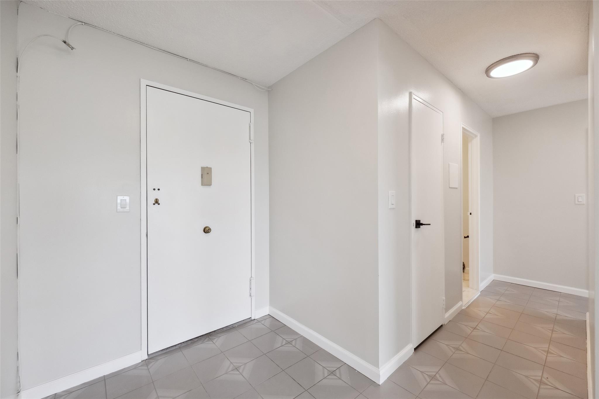 400 High Point Drive #313, Hartsdale, New York image 2