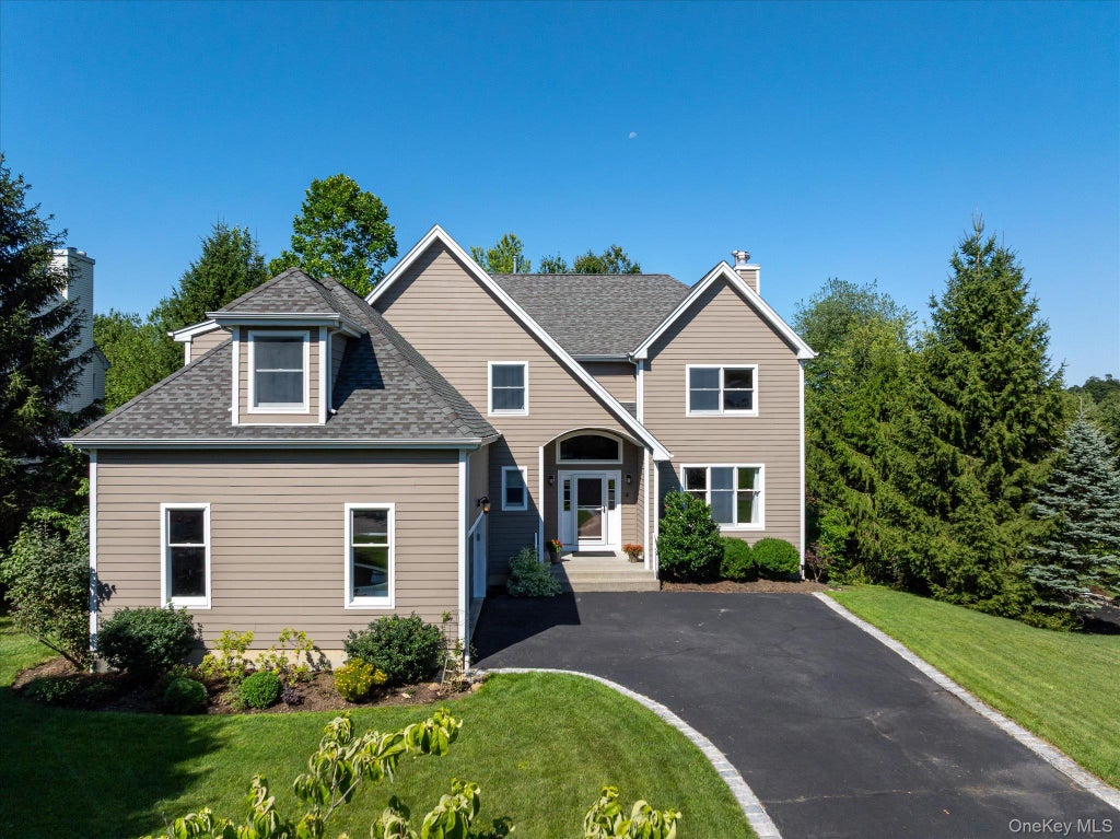 Photo of 4 Harris Court, Baldwin Place, NY 10505 (MLS # 1061777)
