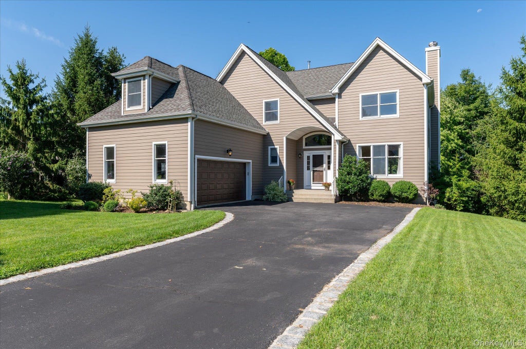 Photo of 4 Harris Court, Baldwin Place, NY 10505 (MLS # 1061777)