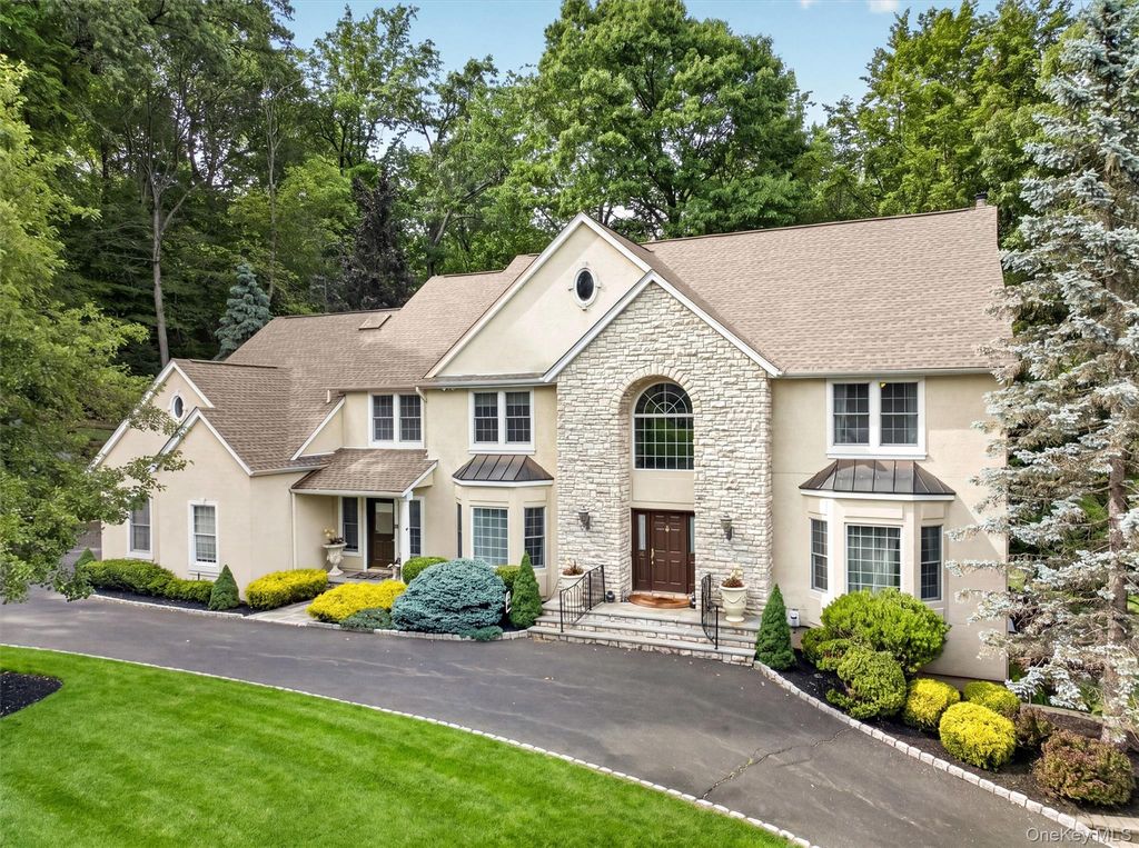 Photo of 2 Running Brook Lane, New City, NY 10956 (MLS # 991748)
