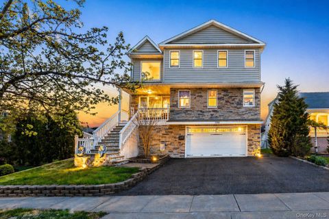 Photo of 106 Irving Avenue, Freeport, NY 11520 (MLS # 987613)