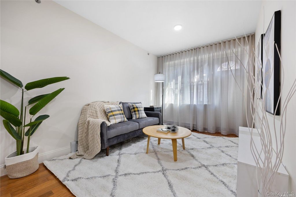 Photo of 141-15 Cherry Avenue #6E, Flushing, NY 11355 (MLS # 960474)