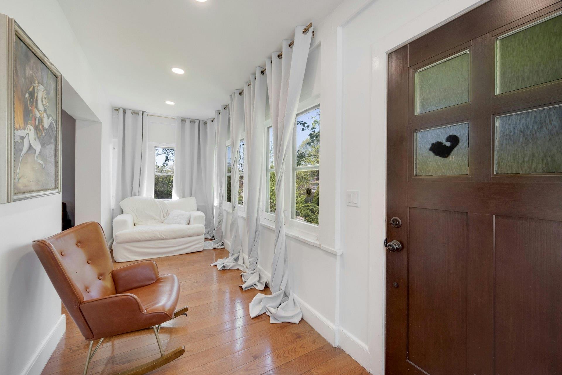 92 Ridgewood Ave Avenue, Yonkers, New York image 4
