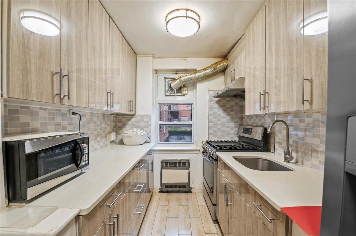 144-44 41st Ave #1M, Flushing, New York image 6