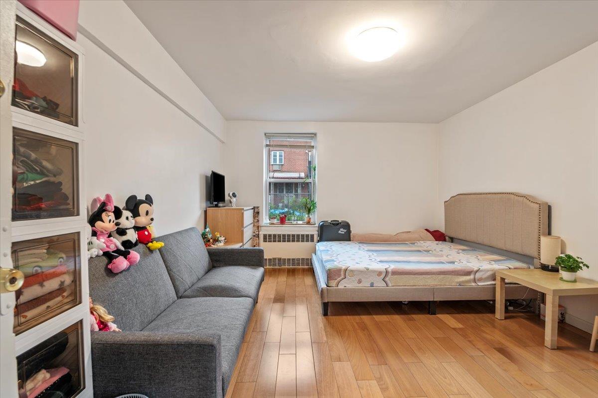 144-44 41st Ave #1M, Flushing, New York image 3