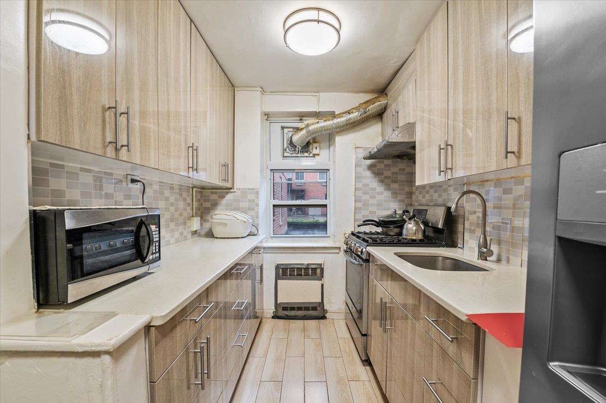 144-44 41st Ave #1M, Flushing, New York image 5